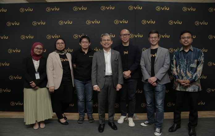 Viu Receives Visit from Minister of Communications and Digital, Yang Berhormat Fahmi Fadzil