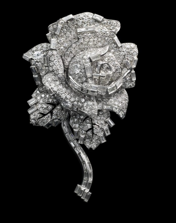 Cartier exhibition jewellery