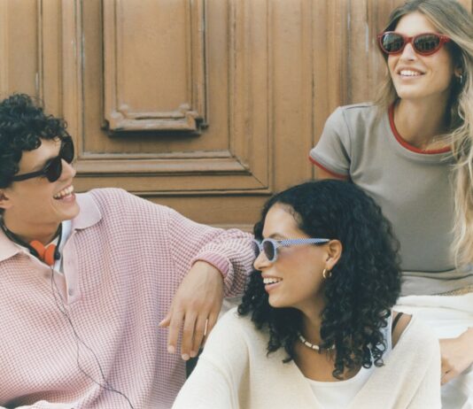 IZIPIZI Celebrates First Anniversary In Malaysia With ALEGRIA Capsule Collection IZIPIZI ALEGRIA capsule collection eyewear