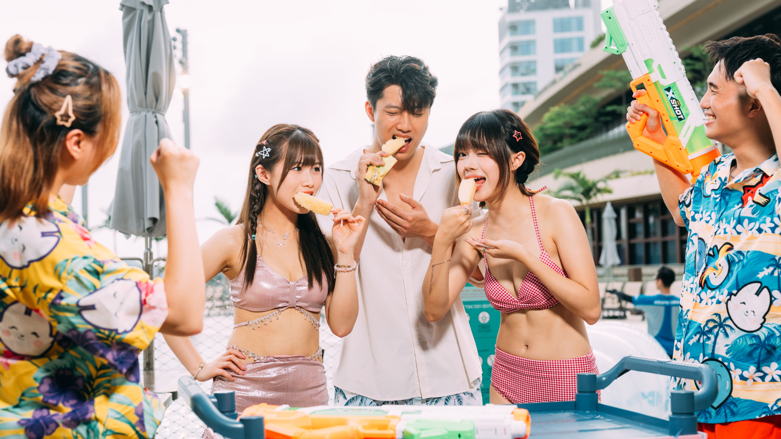Official Beat The Summer visual 9-2
