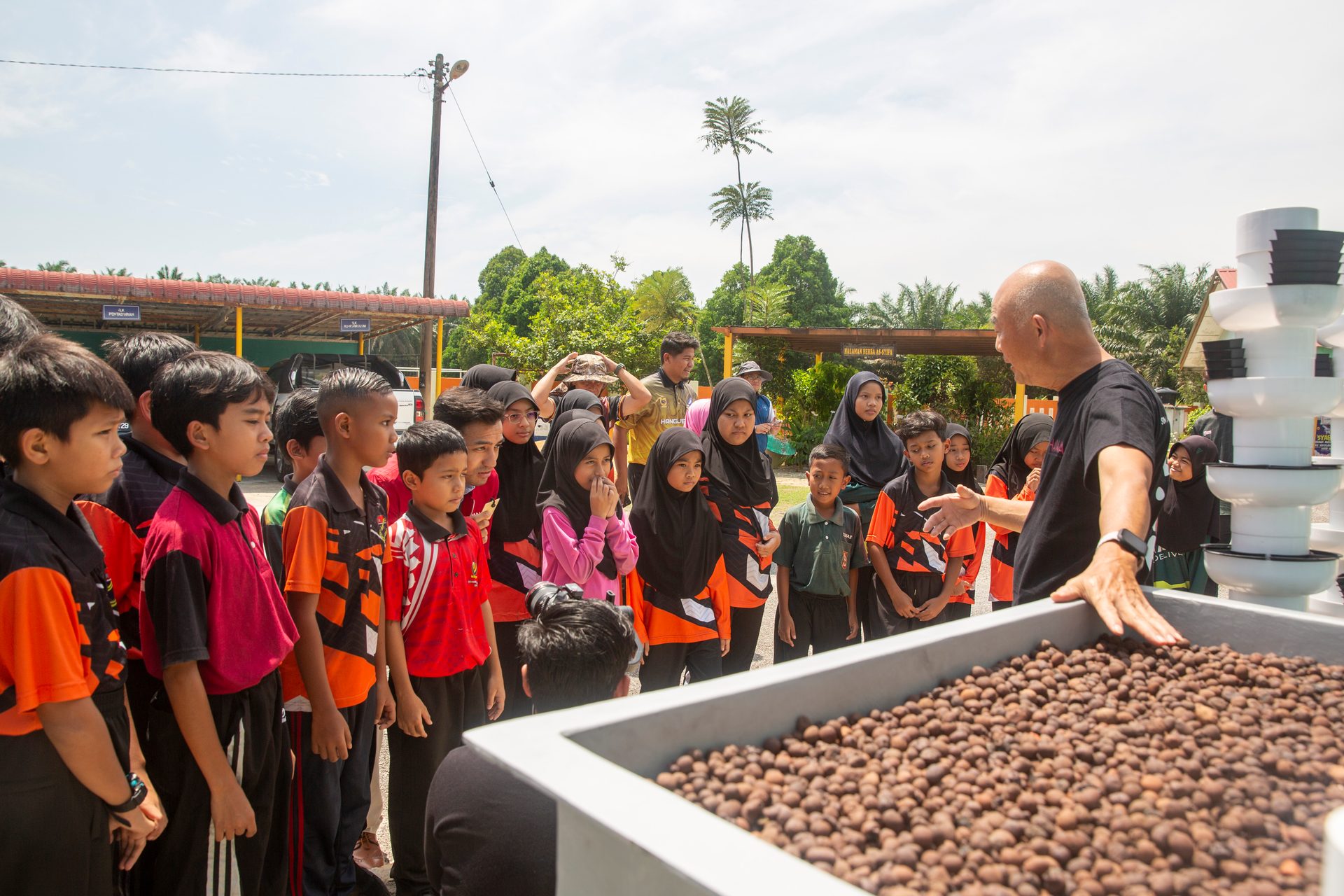 Caltex Malaysia Expands STEM Education Initiative to Perak Schools