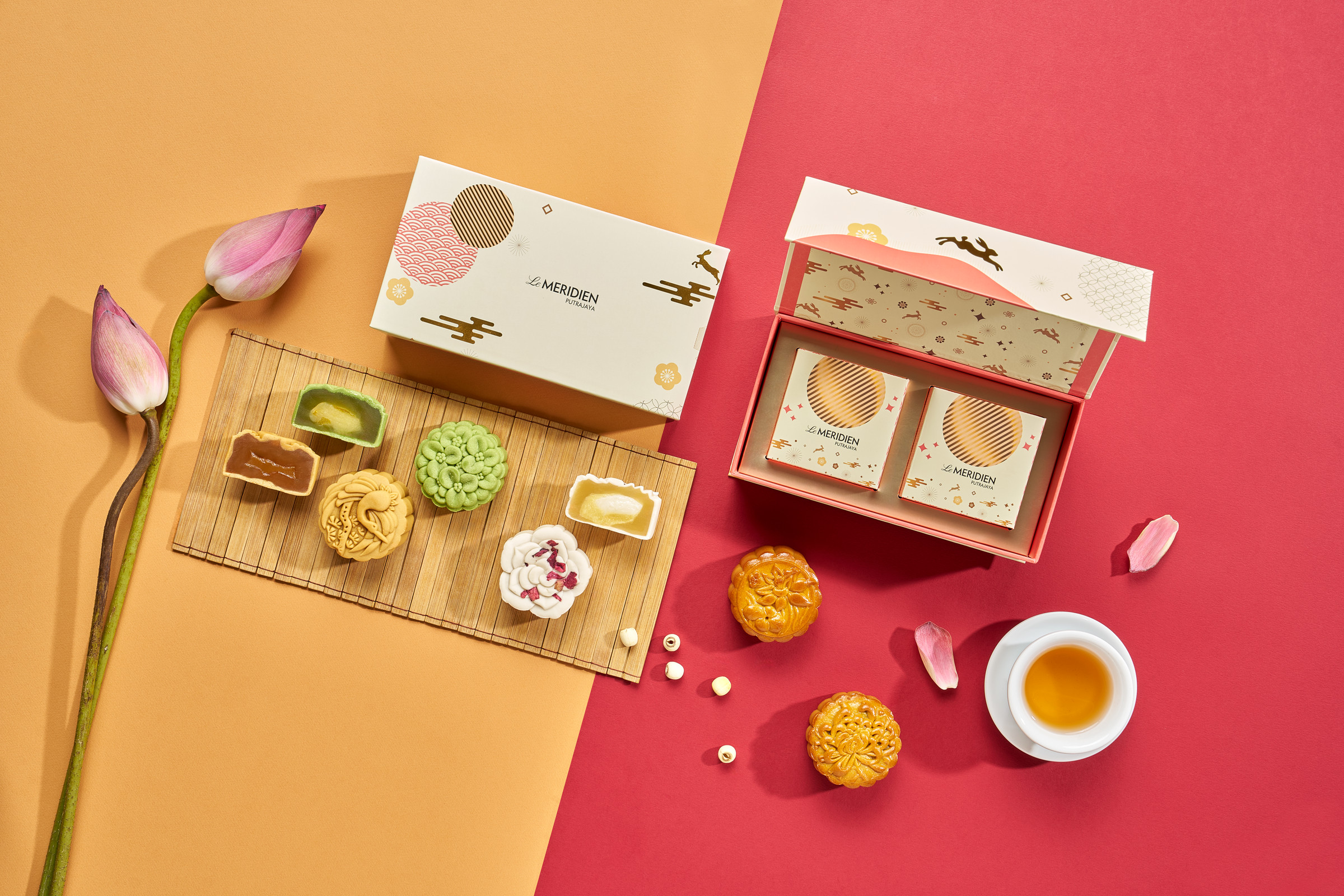 Le Méridien Putrajaya Mini Gift Box with mooncakes and tea