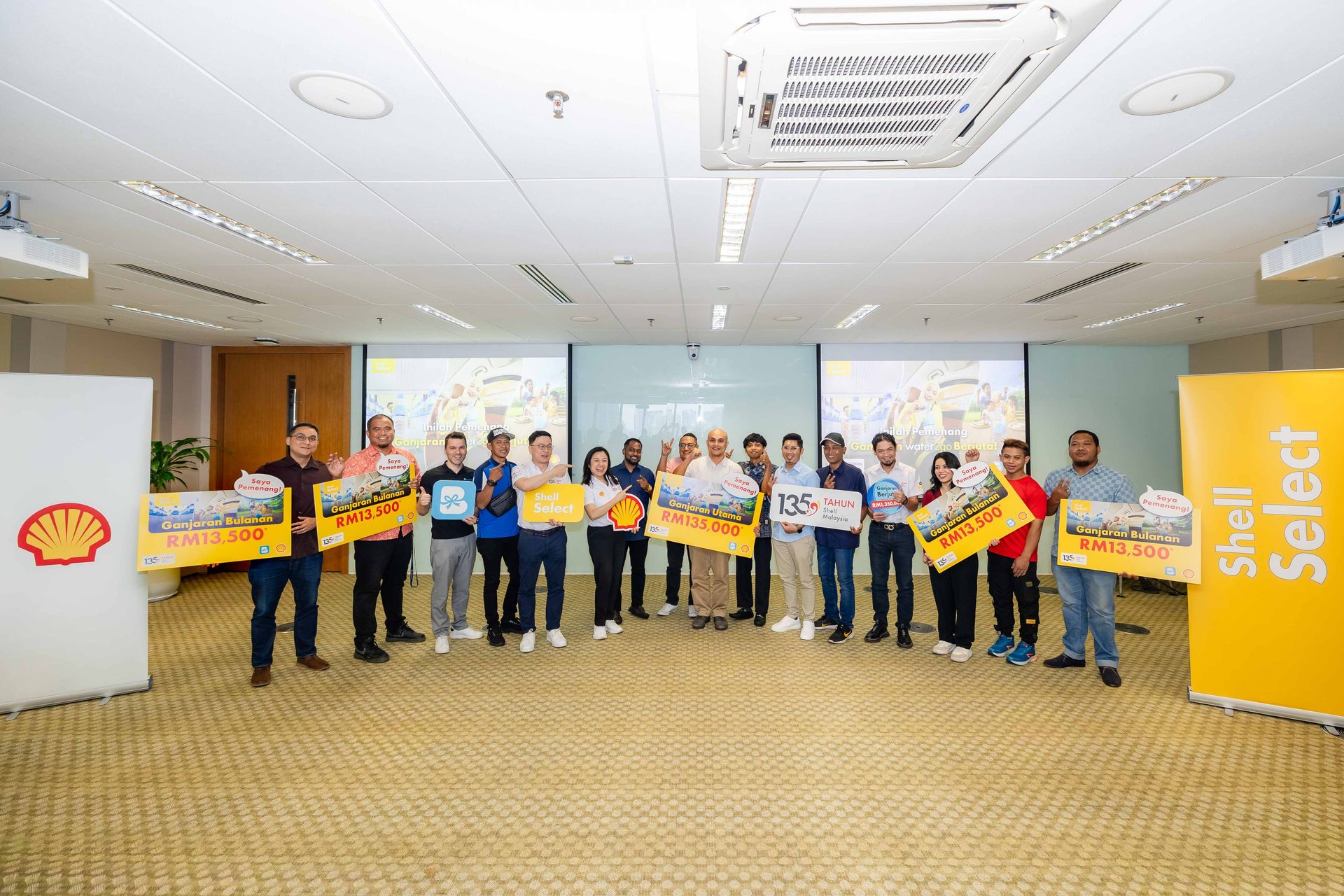 Shell water2go campaign winners at an official Shell Malaysia celebration